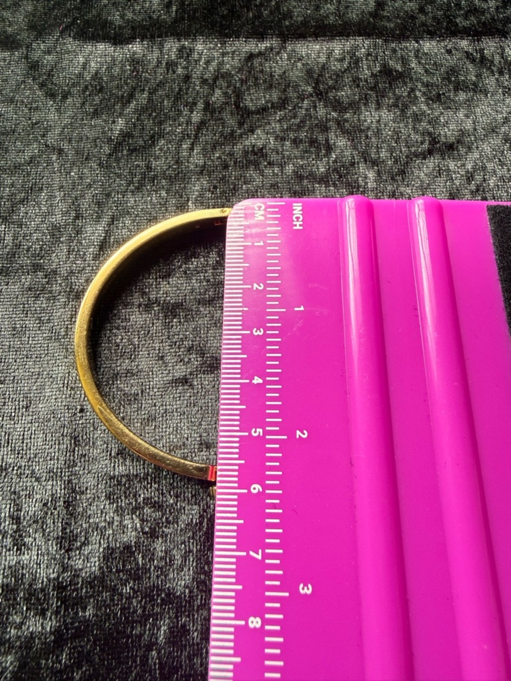 kate spade Gold Flower Bangle Bracelet - Picture 13 of 13